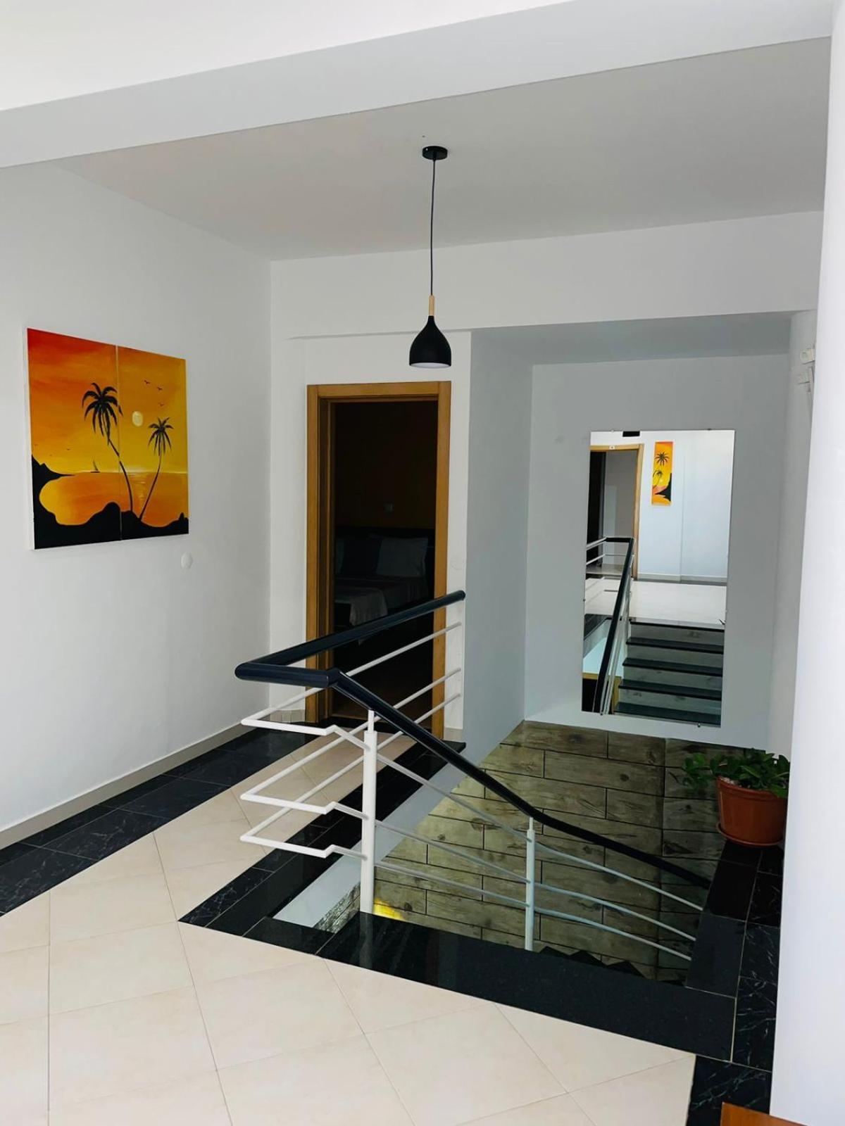 Residencial Sol Point Art Bed & Breakfast Ponta Do Sol Exterior photo